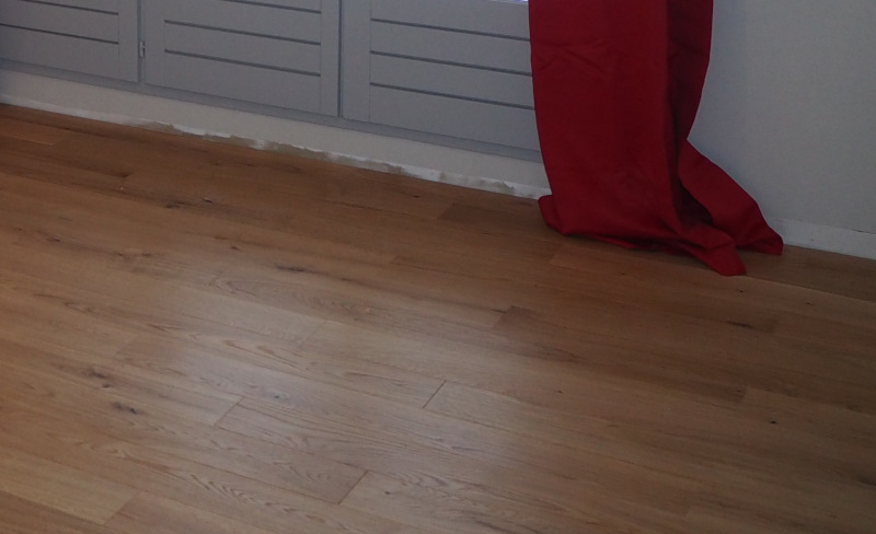 Pose d'un plancher flottant en parquet bois