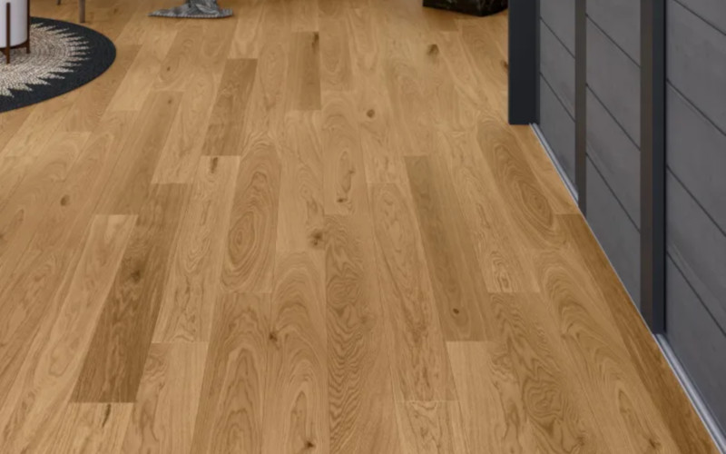 Revêtement de sol avec parquet flottant bois